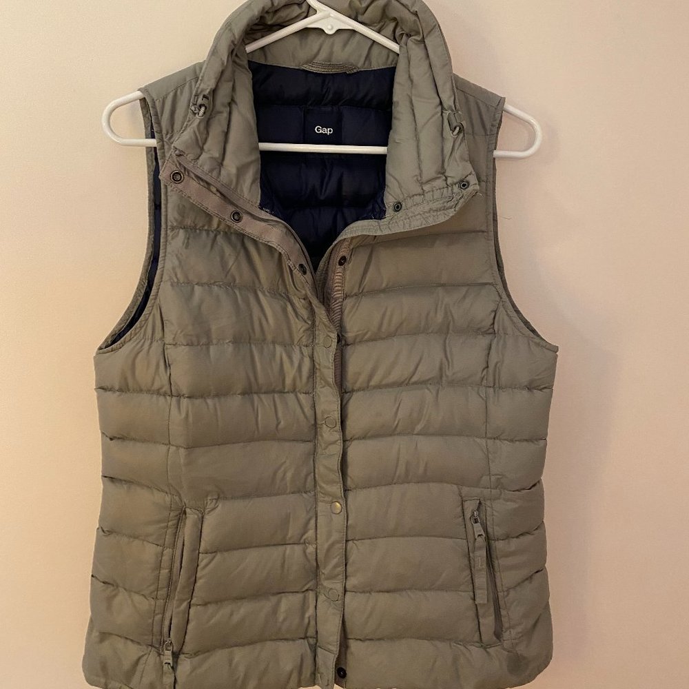 Gap Women's Lightweight Vest